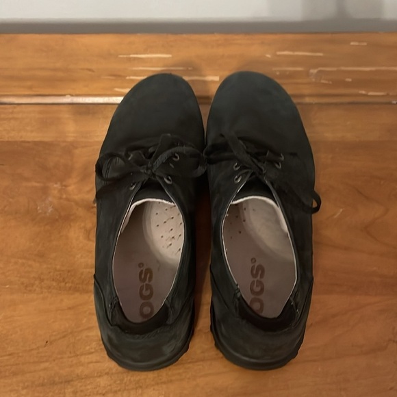 Bogs Eugene Black Leather Waterproof Lace Up Mens Low Top Shoes Size 9